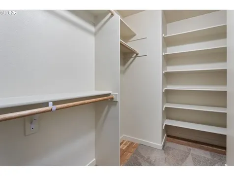 8988 SW Taylors Ferry Road Portland OR 97223