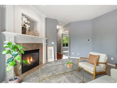 8988 SW Taylors Ferry Road Portland OR 97223