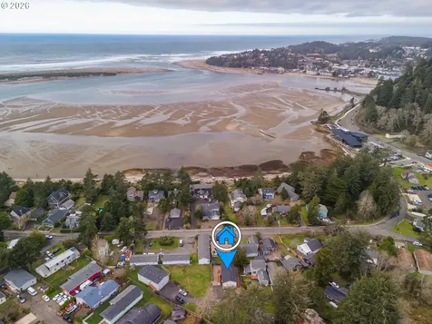 6269 SW Jetty Avenue Lincoln City OR 97367