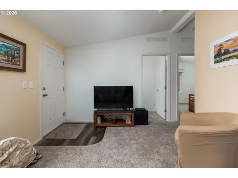 6269 SW Jetty Avenue Lincoln City OR 97367