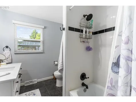 3110 NE 49th Street Vancouver WA 98663