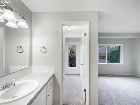 19460 SW Hennig Street Beaverton OR 97003