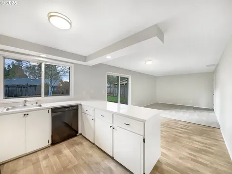 19460 SW Hennig Street Beaverton OR 97003