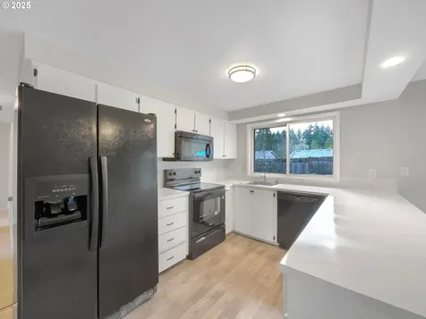 19460 SW Hennig Street Beaverton OR 97003