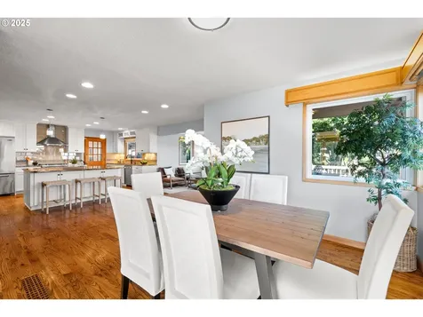 12629 NE Rose Parkway Portland OR 97230