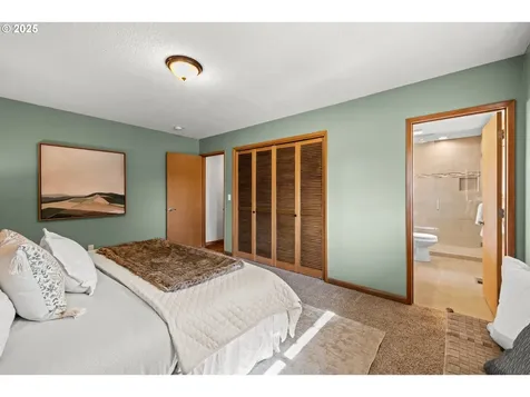 12629 NE Rose Parkway Portland OR 97230
