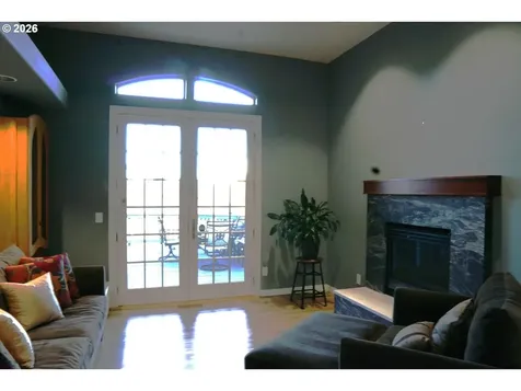 2370 Michael Drive West Linn OR 97068