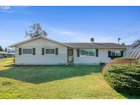 8675 Fairview Road Tillamook OR 97141