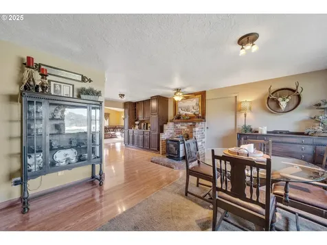 8675 Fairview Road Tillamook OR 97141