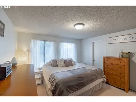 1240 Evergreen Lane Sweet Home OR 97386