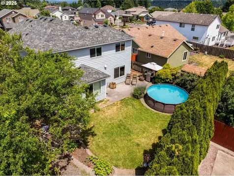702 SW Burlingame Circle Troutdale OR 97060