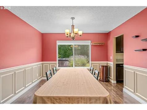 702 SW Burlingame Circle Troutdale OR 97060