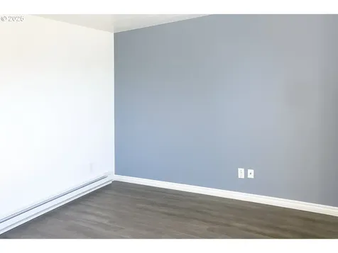 166 NE 8th Street Newport OR 97365