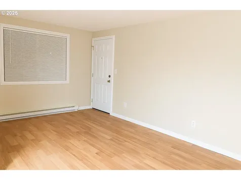 166 NE 8th Street Newport OR 97365