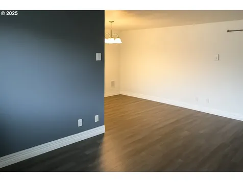 166 NE 8th Street Newport OR 97365