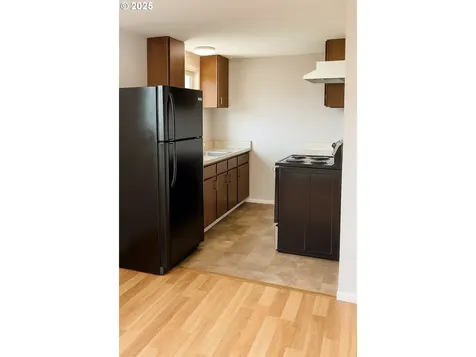 166 NE 8th Street Newport OR 97365