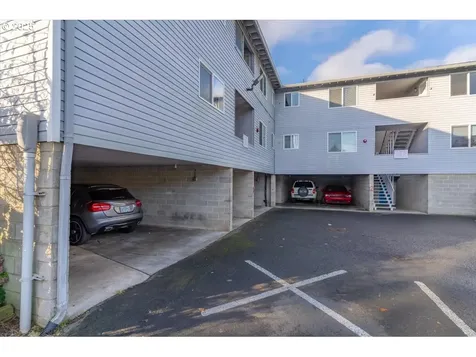 166 NE 8th Street Newport OR 97365