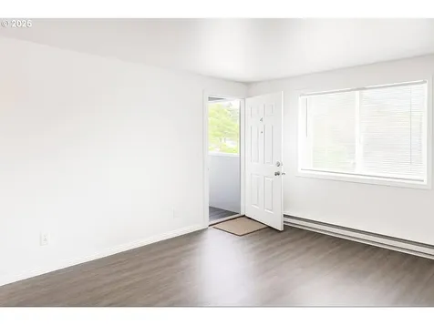 166 NE 8th Street Newport OR 97365