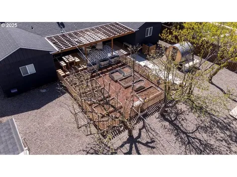 699 NE Ochoco Avenue Prineville OR 97754