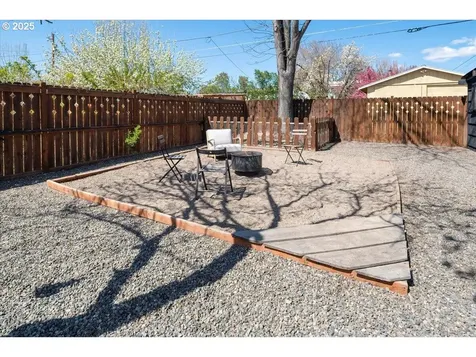 699 NE Ochoco Avenue Prineville OR 97754