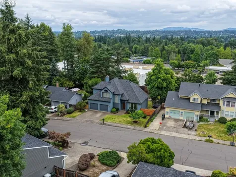 19490 Wilderness Drive West Linn OR 97068