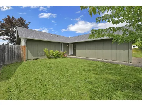 696 Island Street Springfield OR 97477