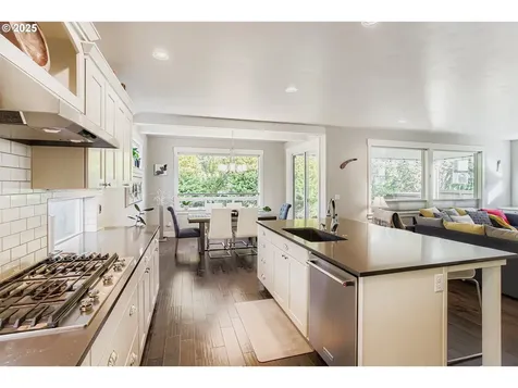 2795 SE Waibel Drive Hillsboro OR 97123
