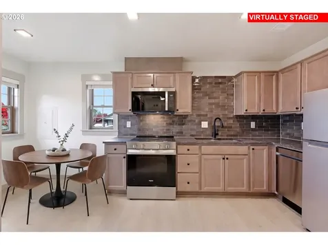 4194 SE View Acres Road Milwaukie OR 97267