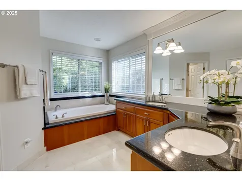 5805 SW Delker Road Tualatin OR 97062