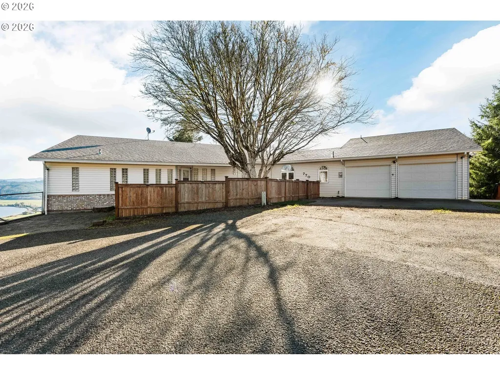 770 18th Avenue Coos Bay OR 97420