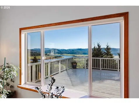 770 18th Avenue Coos Bay OR 97420
