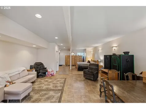 770 18th Avenue Coos Bay OR 97420