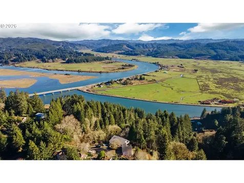 770 18th Avenue Coos Bay OR 97420