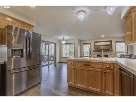 2484 NE Nicki Court Hillsboro OR 97124