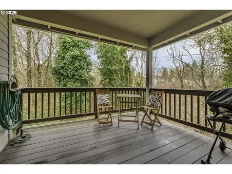 2484 NE Nicki Court Hillsboro OR 97124