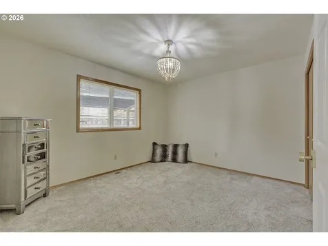 2484 NE Nicki Court Hillsboro OR 97124