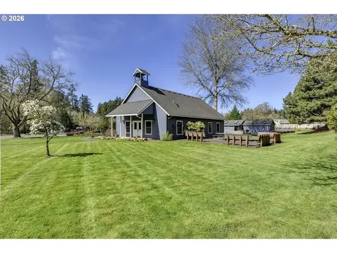 2484 NE Nicki Court Hillsboro OR 97124