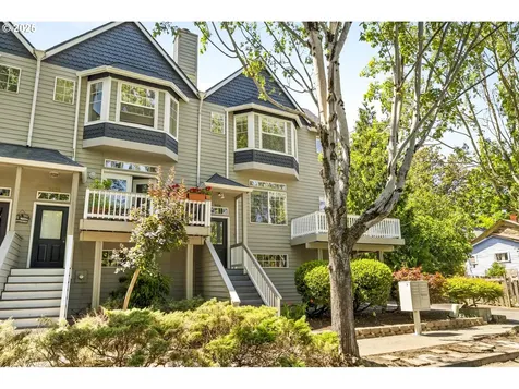3519 S Kelly Avenue Portland OR 97239