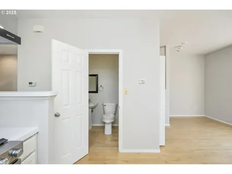 3519 S Kelly Avenue Portland OR 97239