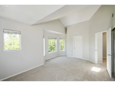 3519 S Kelly Avenue Portland OR 97239