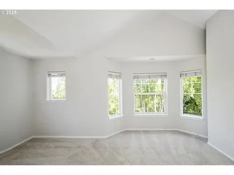 3519 S Kelly Avenue Portland OR 97239