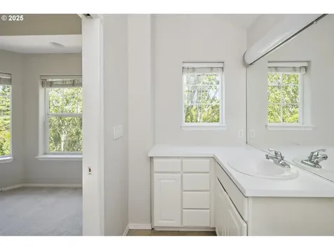 3519 S Kelly Avenue Portland OR 97239