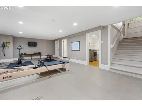 2133 NE 21st Avenue Portland OR 97212