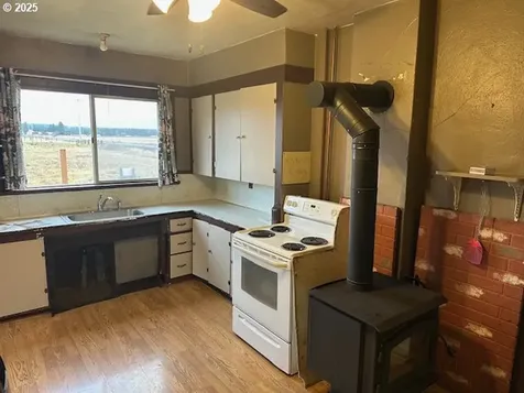 247 Troh Lane Glenwood WA 98619