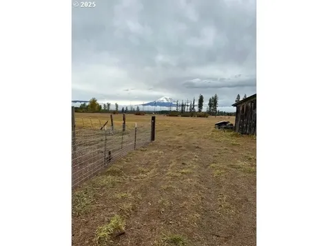 247 Troh Lane Glenwood WA 98619