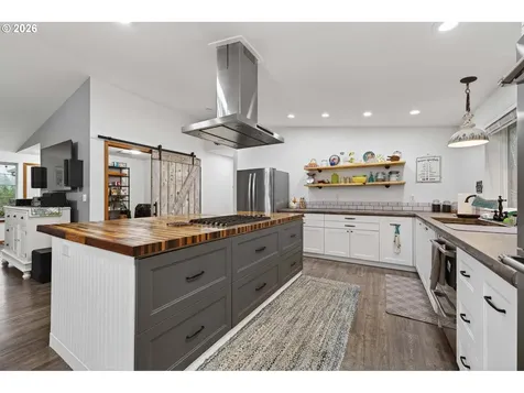 11616 Lewis River Road Ariel WA 98603