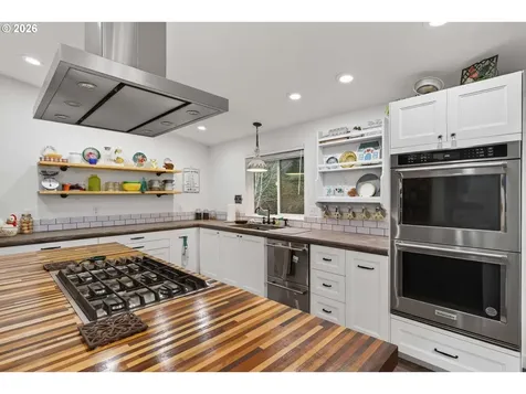 11616 Lewis River Road Ariel WA 98603