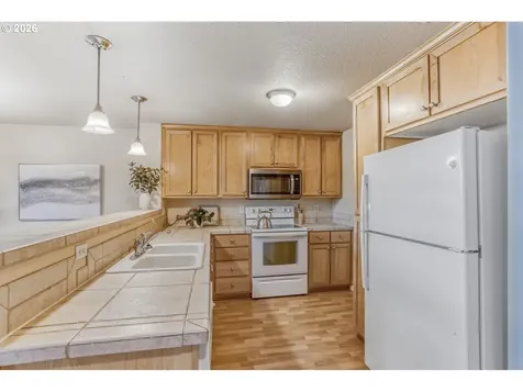 17395 SW Vincent Street Beaverton OR 97078