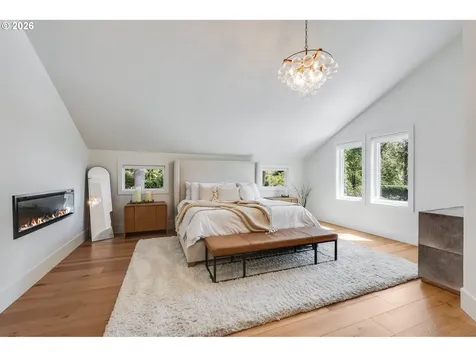 19428 35th Court Lake Oswego OR 97034