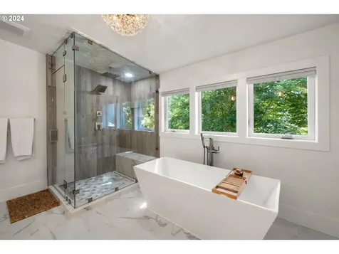 19428 35th Court Lake Oswego OR 97034